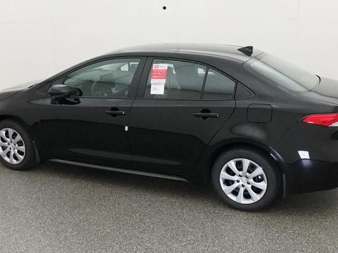 New 2026 Toyota Corolla LE FWD image 4