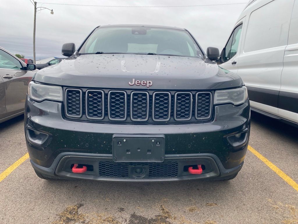 Used 2019 Jeep Grand Cherokee Trailhawk w/ Trailhawk Luxury Group AWD/4WD image 19