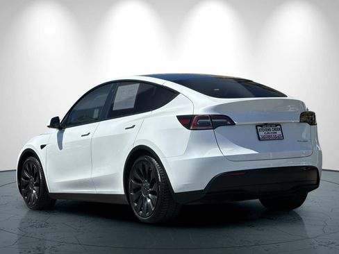 Used 2022 Tesla Model Y Performance AWD/4WD image 6