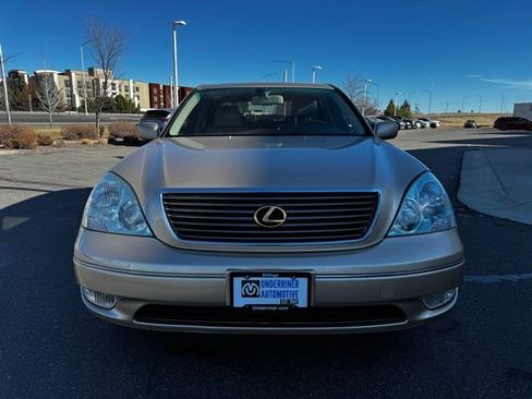 Used 2001 Lexus LS 430 image 3