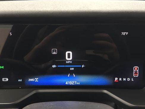 Used 2024 GMC Acadia Denali AWD/4WD image 17