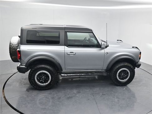 Used 2023 Ford Bronco Outer Banks w/ Sasquatch Package image 47