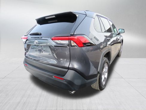Used 2025 Toyota RAV4 XLE image 7