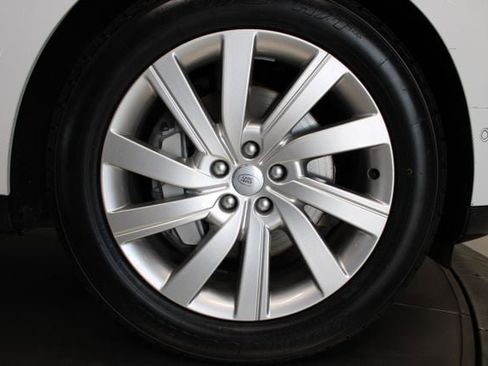Used 2023 Land Rover Range Rover SE AWD/4WD image 36