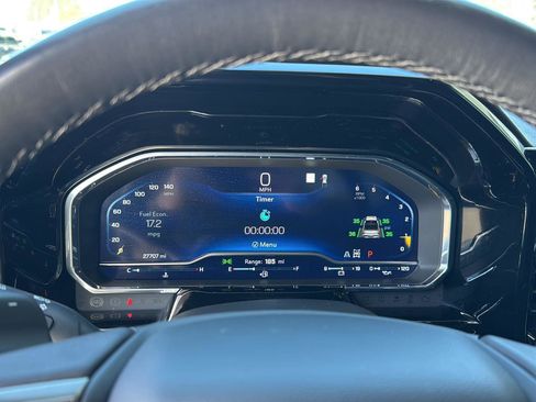 Used 2023 Chevrolet Silverado 1500 High Country w/ Technology Package image 21