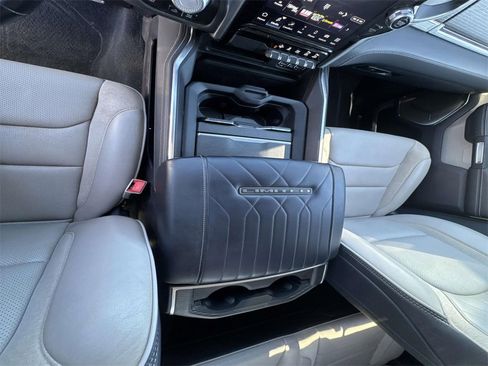 Used 2024 RAM 1500 Limited image 34