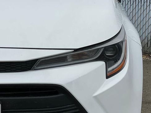Used 2024 Toyota Corolla LE FWD image 14