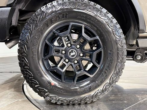 New 2026 Ford Bronco Badlands AWD/4WD image 21