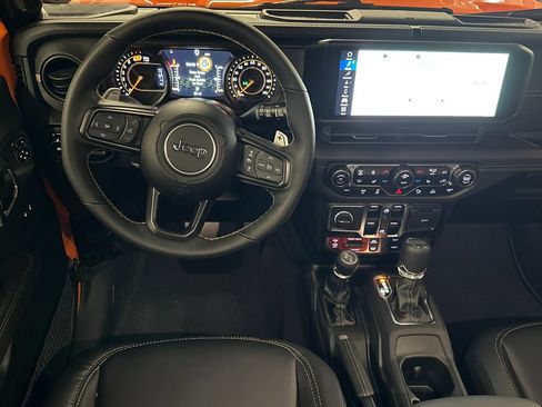 New 2025 Jeep Wrangler Unlimited Rubicon 392 image 13