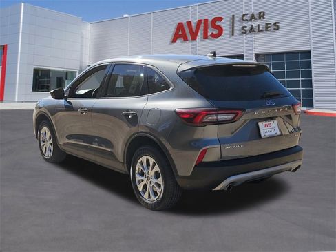 Used 2025 Ford Escape Active image 3