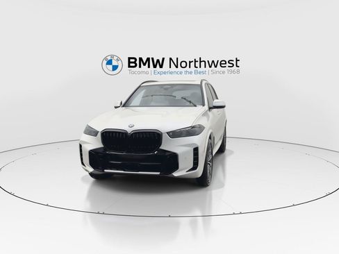 New 2026 BMW X5 xDrive40i AWD/4WD image 8