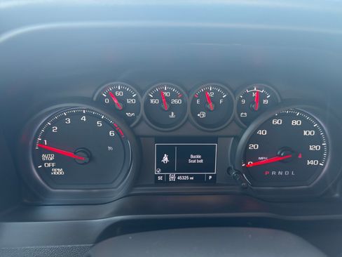 Used 2022 Chevrolet Silverado 1500 Custom AWD/4WD image 21