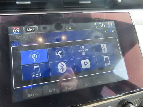 Used 2018 Honda Clarity Touring image 25