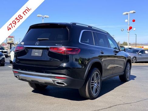 Used 2024 Mercedes-Benz GLS 450 4MATIC image 3
