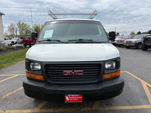 Used 2014 GMC Savana 1500 AWD image 3