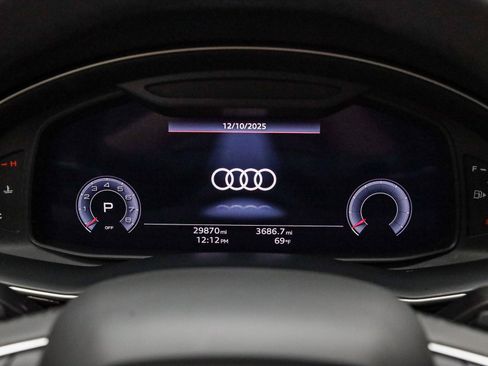 Used 2023 Audi Q7 3.0T Prestige w/ Prestige Package image 26