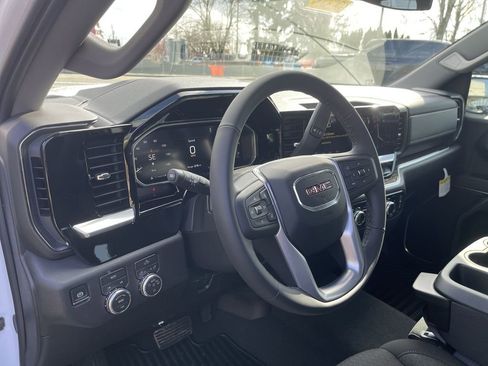 New 2026 GMC Sierra 1500 Elevation AWD/4WD image 10