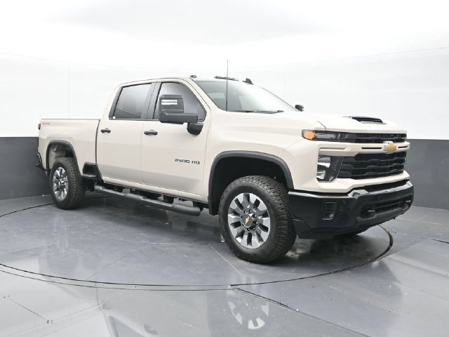 New 2026 Chevrolet Silverado 2500 Custom w/ Custom Value Package AWD/4WD image 15