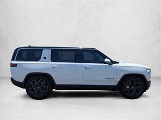 Used 2025 Rivian R1S Adventure AWD/4WD video 4