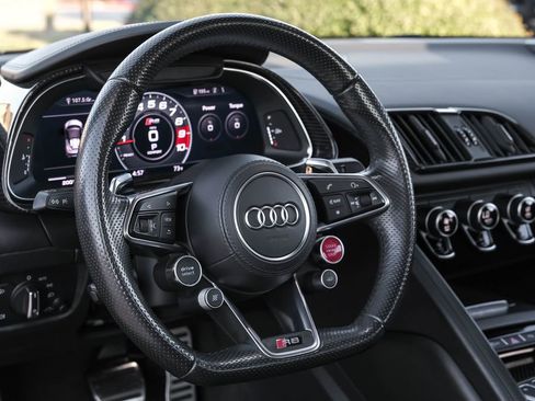 Used 2018 Audi R8 V10 plus image 10