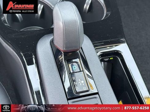 Certified 2026 Toyota Prius Plug-In Hybrid w/ Limited Premium Package FWD image 38