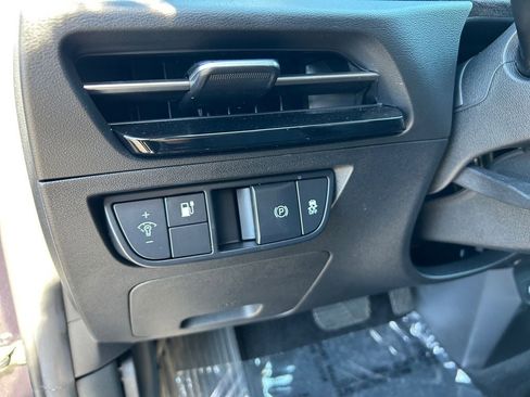 Used 2024 Kia EV6 Light AWD/4WD image 21