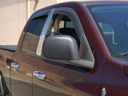 Used 2005 Dodge Ram 1500 Truck SLT image 6