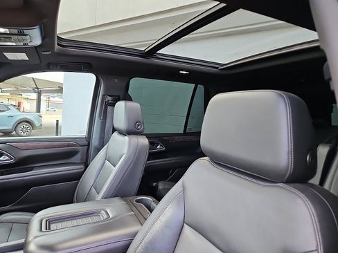 Used 2021 Chevrolet Tahoe LT image 8