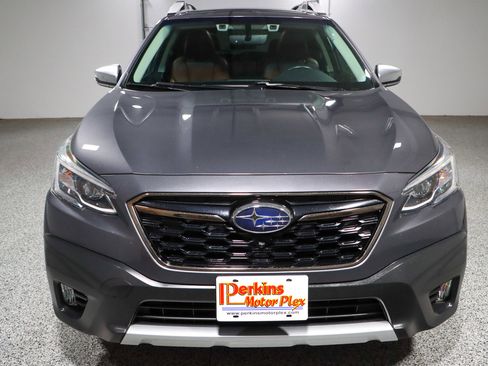 Used 2022 Subaru Outback Touring image 4