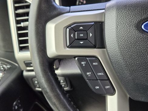 Used 2018 Ford F150 Lariat RWD image 31