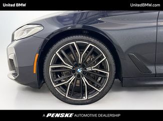 Used 2021 BMW 540i w/ M Sport Package video 2