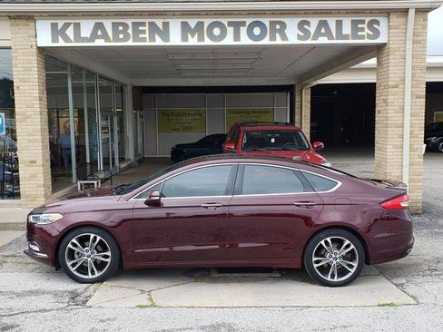 Used 2017 Ford Fusion Titanium AWD/4WD image 2
