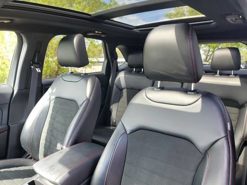 Certified 2023 Ford Edge ST-Line AWD/4WD image 13