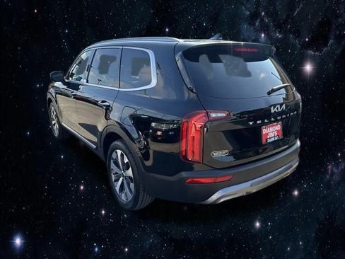 Used 2022 Kia Telluride S image 19