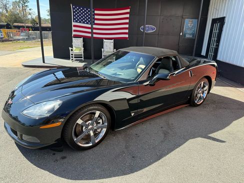 Used 2008 Chevrolet Corvette Convertible w/ Preferred Equipment Group image 30