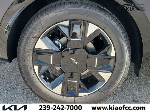 New 2027 Kia Sportage SX FWD image 9