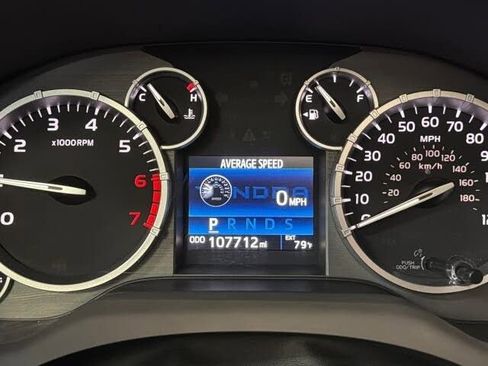 Used 2017 Toyota Tundra Platinum AWD/4WD image 25