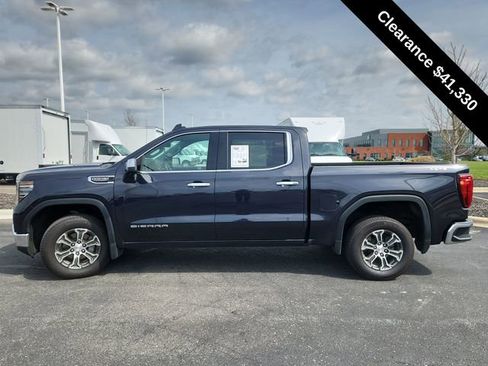 Used 2025 GMC Sierra 1500 SLT image 5