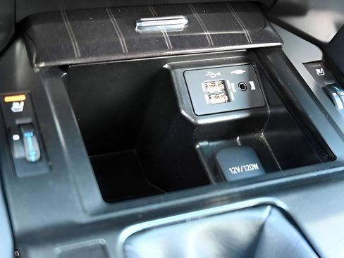 Certified 2023 Lexus GX 460 Luxury w/ Sport Design Package image 43