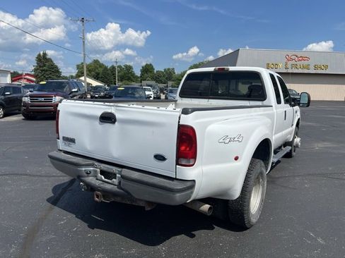 Used 2005 Ford F350 XL image 10
