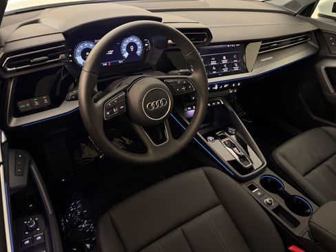 Used 2025 Audi A3 2.0T Premium w/ Convenience Package AWD/4WD image 4