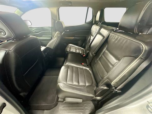 Used 2017 GMC Acadia Denali w/ Technology Package image 27