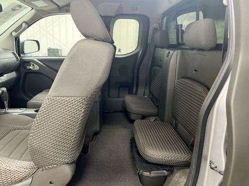 Used 2016 Nissan Frontier SV AWD/4WD image 20
