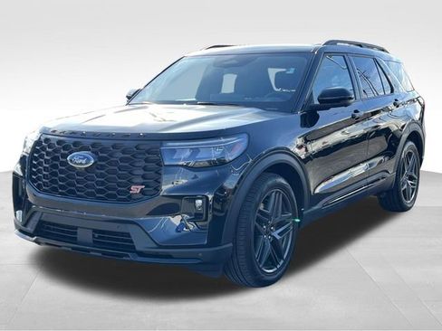Used 2025 Ford Explorer ST w/ Sun And Sound Package image 3