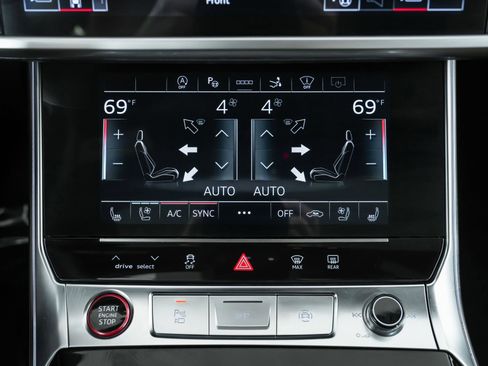 Certified 2025 Audi RS 7 performance Sportback AWD/4WD image 27