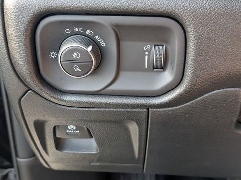 New 2026 RAM 1500 2WD Crew Cab image 12