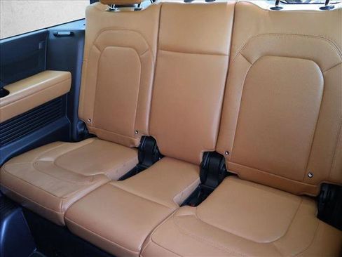 Used 2023 Land Rover Defender 130 First Edition AWD/4WD image 27