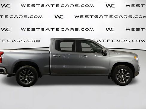 Used 2023 Chevrolet Silverado 1500 LT AWD/4WD image 38