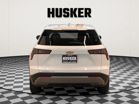 Certified 2025 Chevrolet Equinox LT AWD/4WD image 7