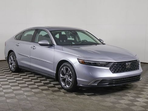 Used 2024 Honda Accord EX image 53